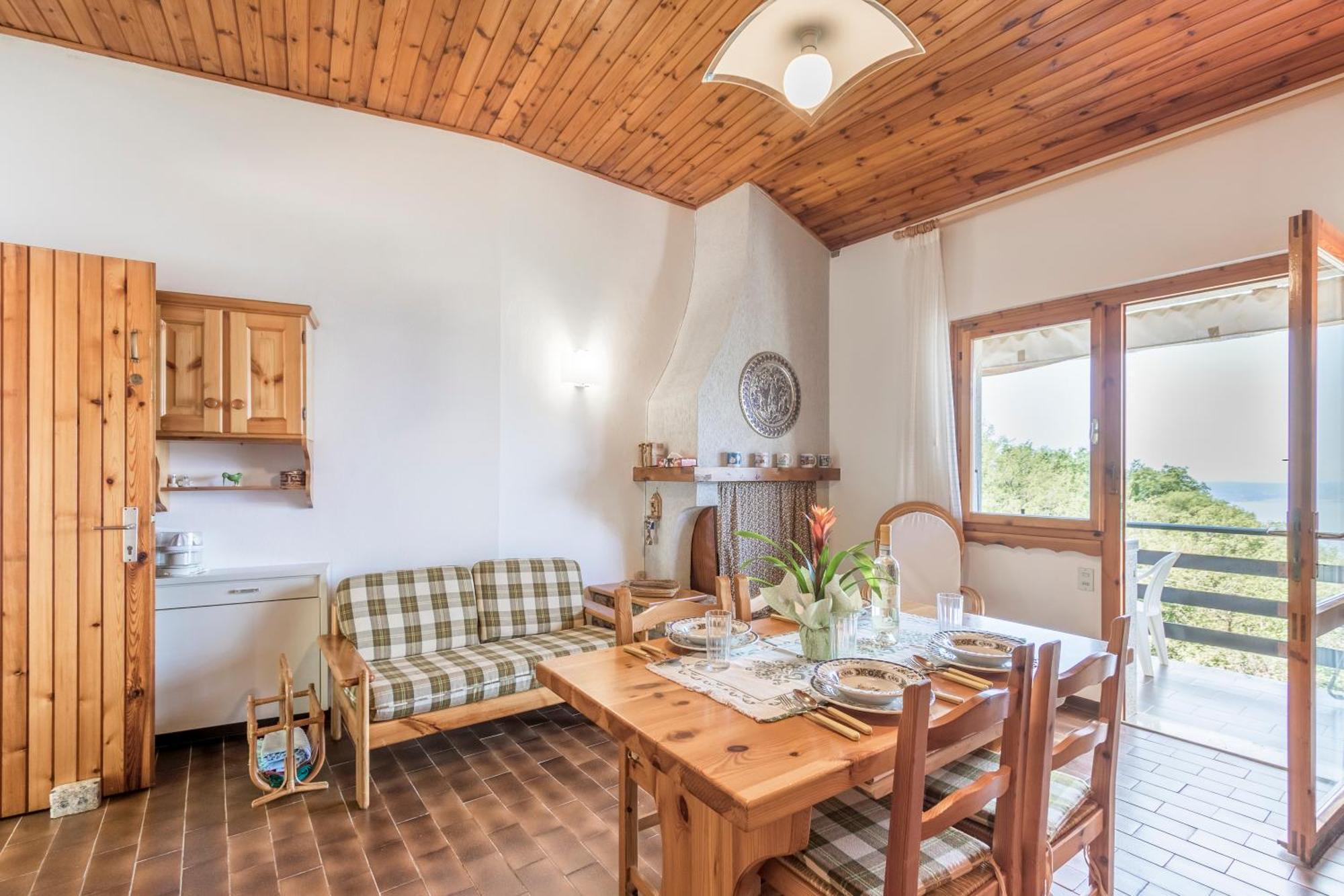 Casa Bella Vista Mit Balkon Lägenhet San Zeno di Montagna Exteriör bild