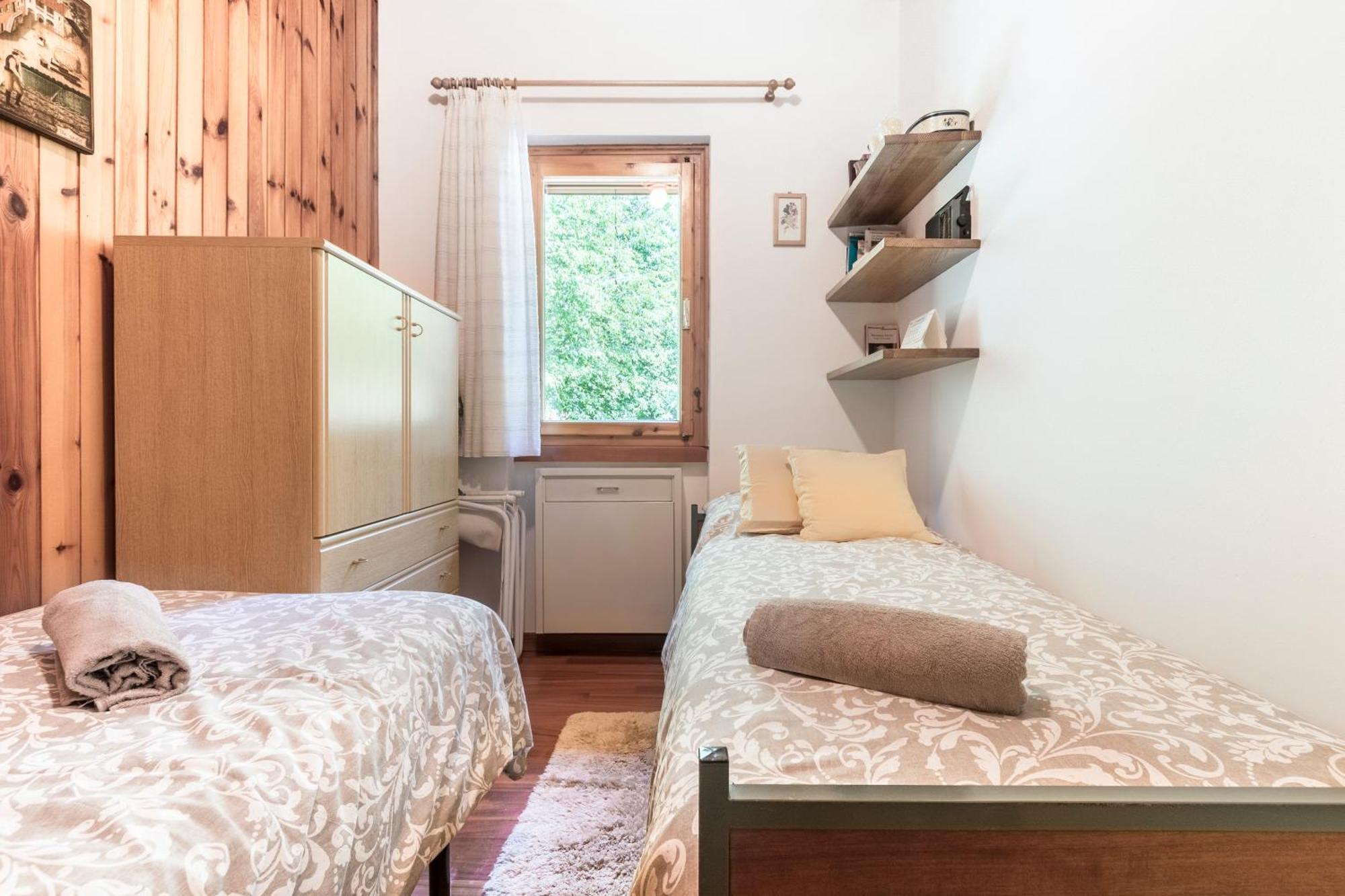 Casa Bella Vista Mit Balkon Lägenhet San Zeno di Montagna Exteriör bild